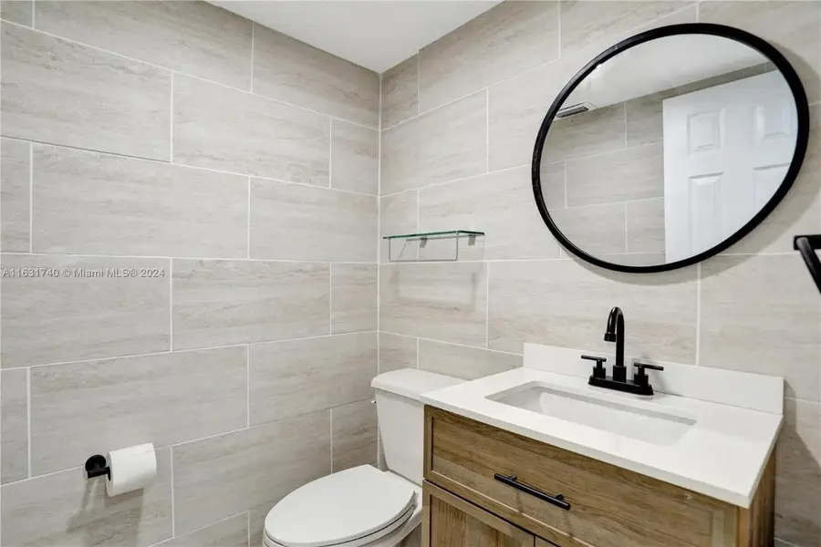 3160 Holiday Springs Boulevard #7-104, Margate, FL 33063 - Image #3