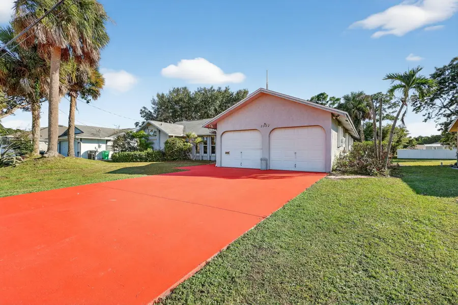2302 SE Tiffany Avenue, Port Saint Lucie, FL 34952 - #2