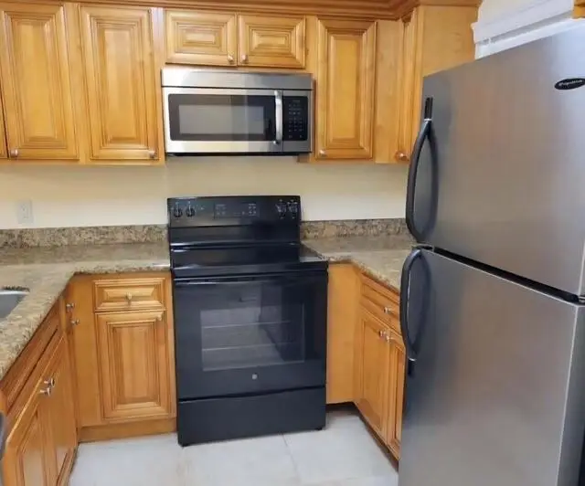 1442 E Lake Crystal Drive E #E, West Palm Beach, FL 33411 - Image #1