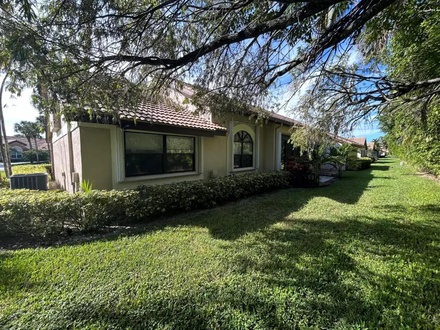 7207 Le Chalet Boulevard, Boynton Beach, FL 33472 - Image #3