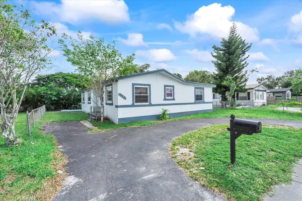 2300 NW 31st Avenue, Fort Lauderdale, FL 33311