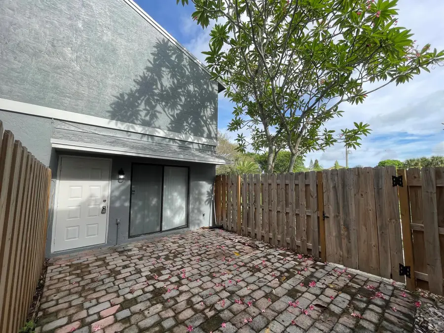 3 Crossings Circle #A, Boynton Beach, FL 33435 - Image #2