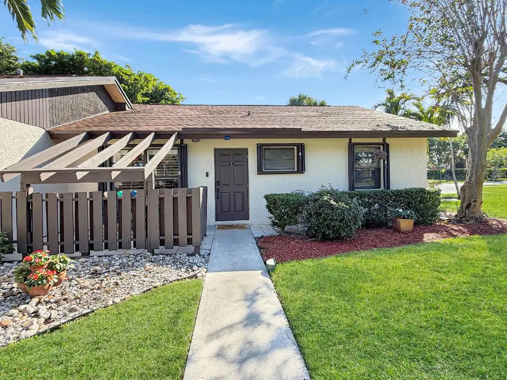 48 Via De Casas Norte, Boynton Beach, FL 33426 - Image #1
