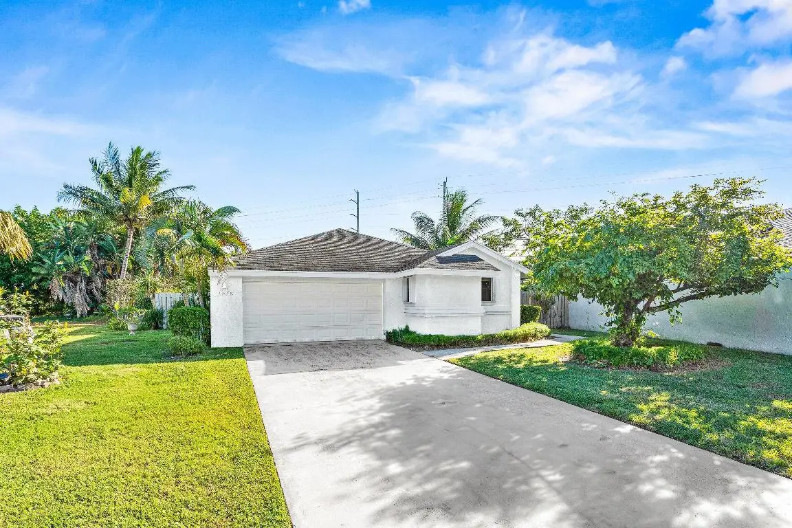 1215 NW 18th Avenue, Delray Beach, FL 33445 - #1