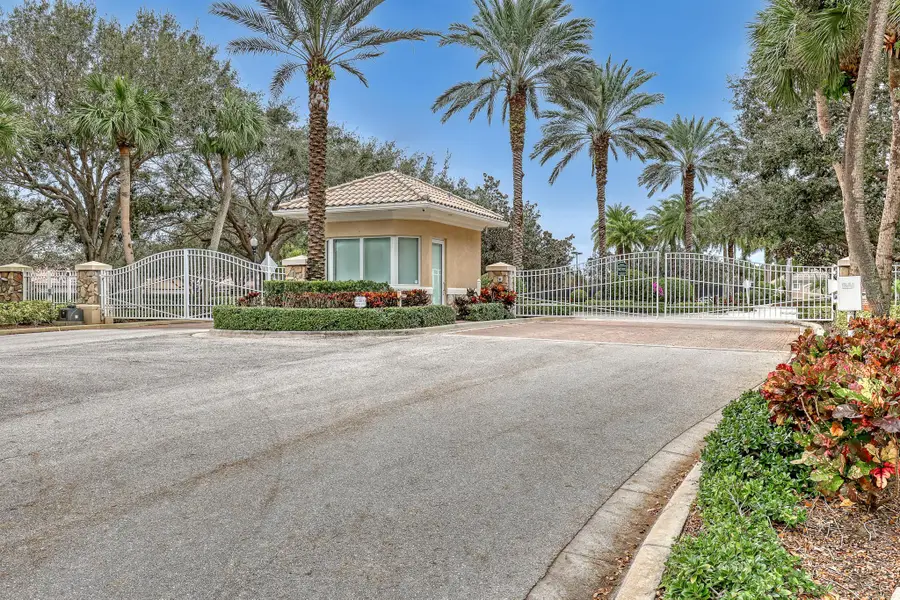 5011 Magnolia Bay Circle, Palm Beach Gardens, FL 33418 - Image #3