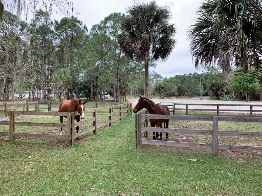 1711 Stallion Drive, Loxahatchee, FL 33470 - Image #2