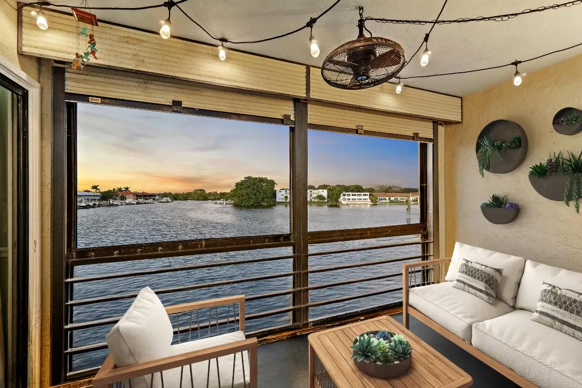 313 Lake Circle #212, North Palm Beach, FL 33408 - Image #1