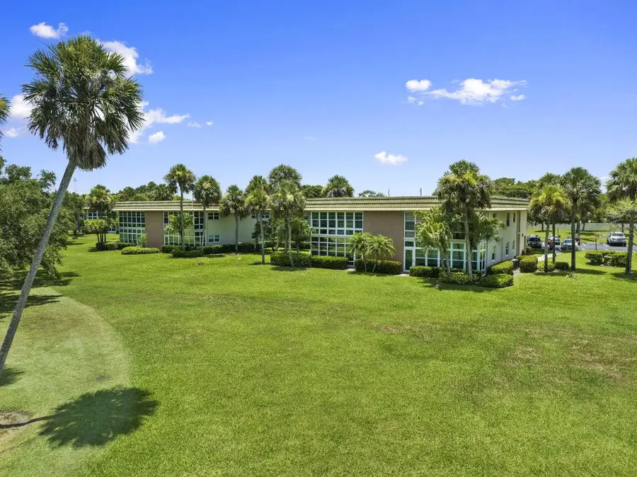 27 Vista Gardens Trail #106, Vero Beach, FL 32962 - Image #2