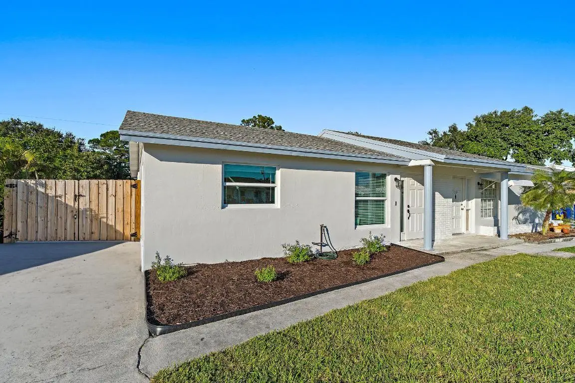 1015 Riverwood Lane, Jupiter, FL 33458 - Image #1