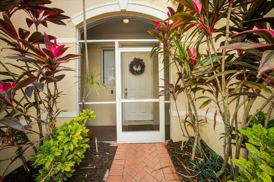 6145 Seminole Gardens Circle, Riviera Beach, FL 33418 - Image #2