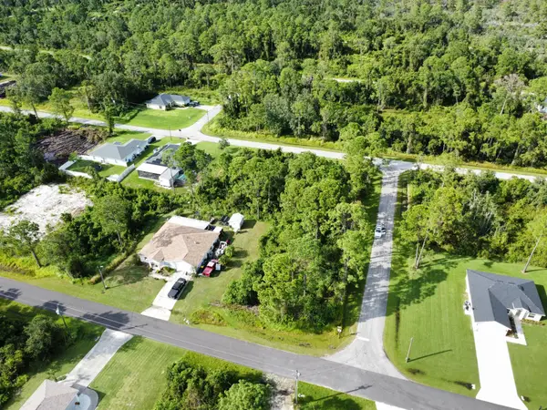 5501 Agulia Avenue, Sebring, FL 33872