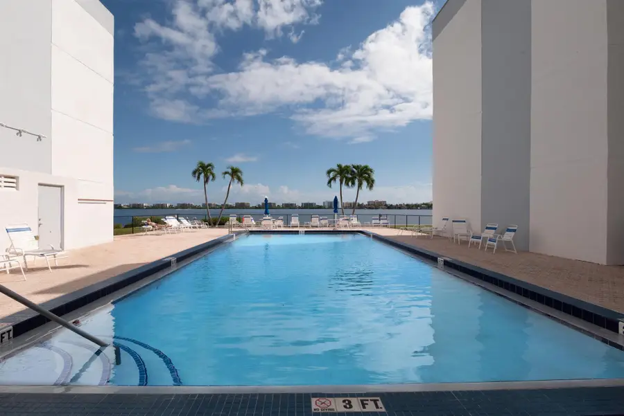 1516 S Lakeside Drive #411, Lake Worth Beach, FL 33460 - Image #2