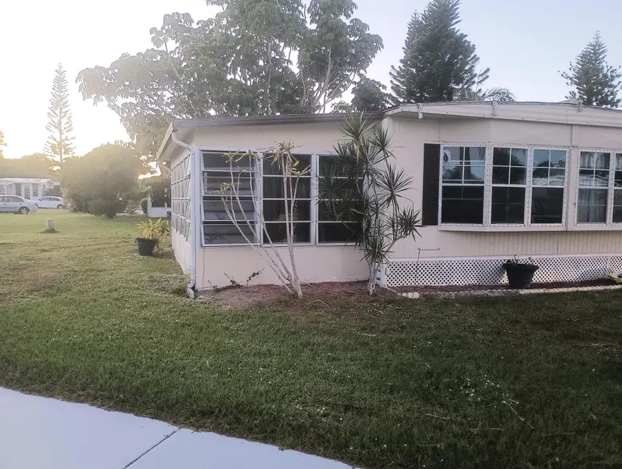 10 Montilla Way, Port Saint Lucie, FL 34952 - Image #3