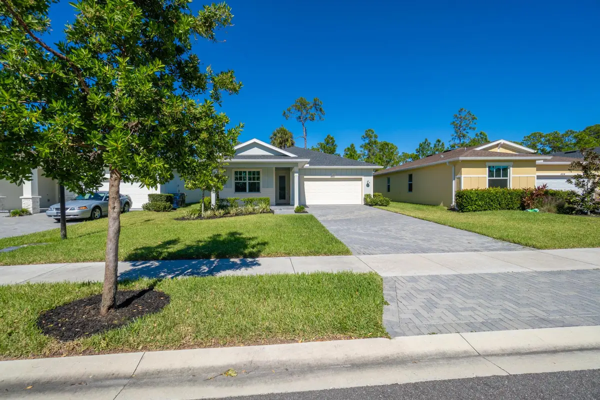 460 Veridian Circle Nw, Palm Bay, FL 32907 - Image #1
