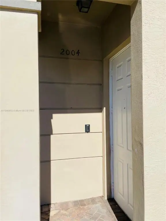 2004 Freeport Lane, Riviera Beach, FL 33404 - Image #2