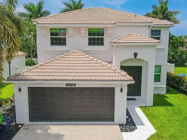 2738 Misty Oaks Circle, Royal Palm Beach, FL 33411
