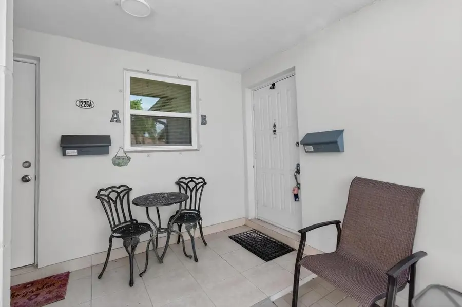 1225 Club Drive W #B, Delray Beach, FL 33445 - Image #3