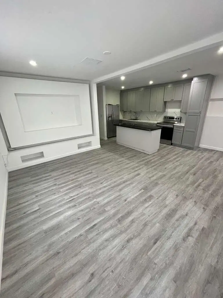 1300 NE 182nd Street, North Miami Beach, FL 33162 - Image #3