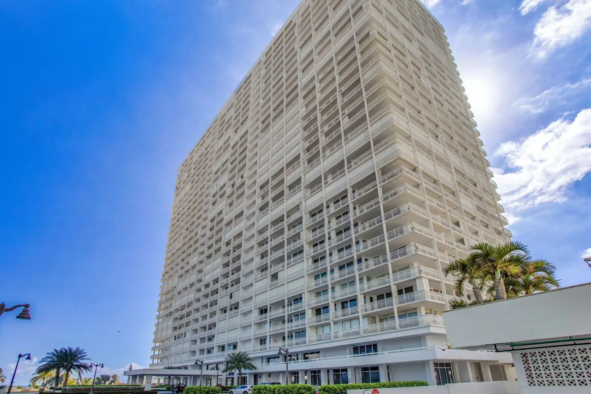 2200 S Ocean Lane #806, Fort Lauderdale, FL 33316 - Image #1
