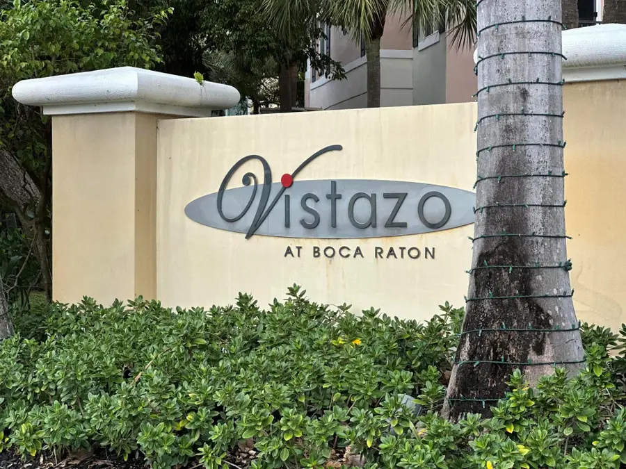 565 NW 35th Lane, Boca Raton, FL 33431 - Image #2