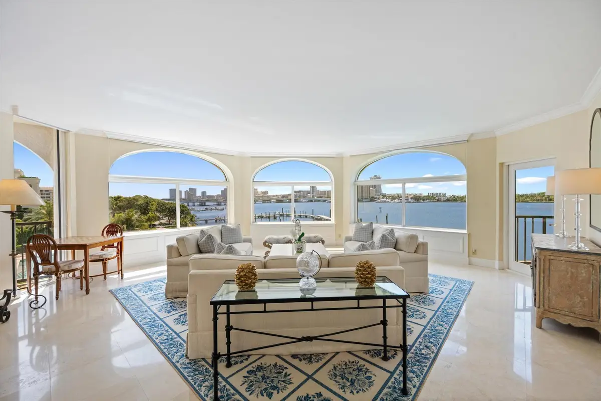 200 Bradley Place #303, Palm Beach, FL 33480 - Image #1