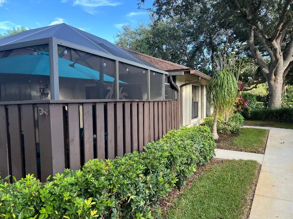 1473 Captains Walk #B, Fort Pierce, FL 34950 - Image #1