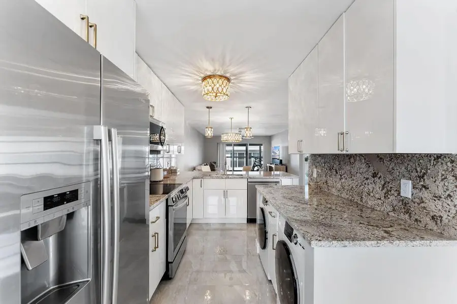 1020 Silk Oak Terrace #204, Delray Beach, FL 33445 - Image #3