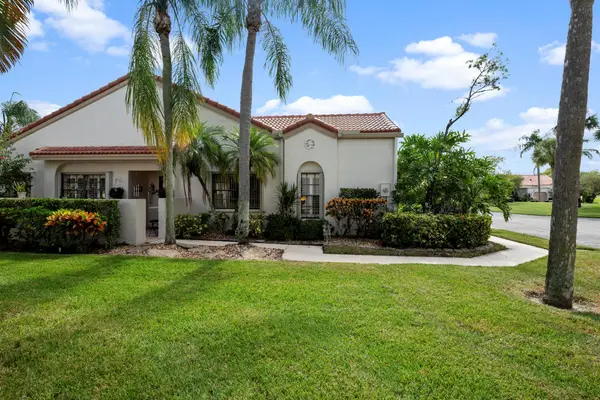 5770 Parkwalk Circle W, Boynton Beach, FL 33472
