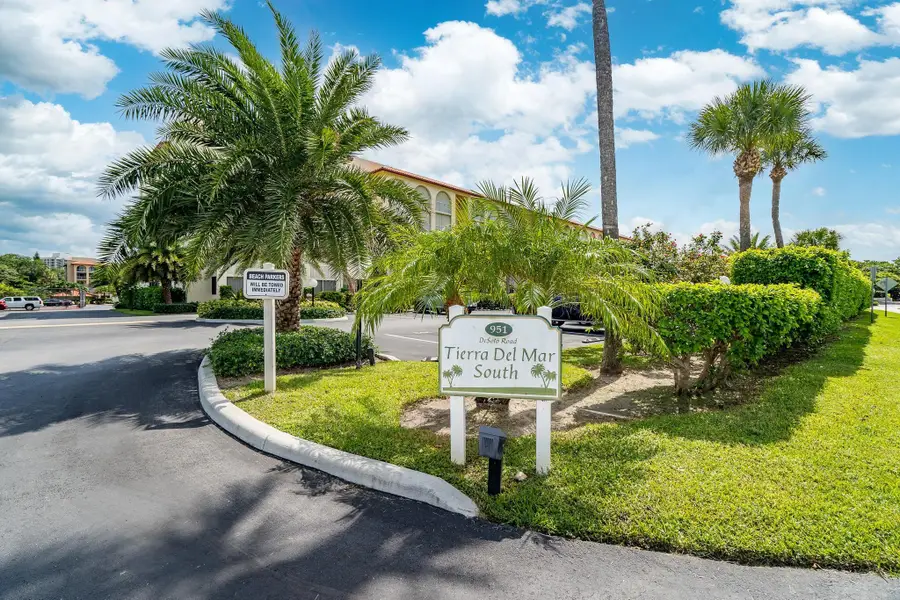 951 De Soto Road #130, Boca Raton, FL 33432 - Image #3