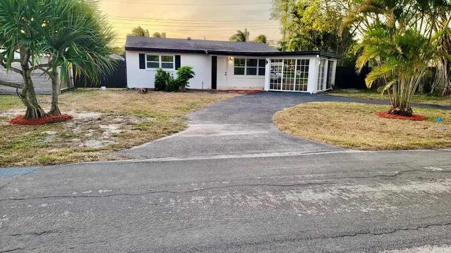 3101 SE 1st Street, Boynton Beach, FL 33435 - Image #2