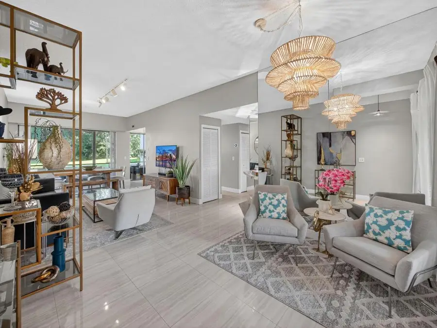 7472 La Paz Boulevard #109, Boca Raton, FL 33433 - Image #3