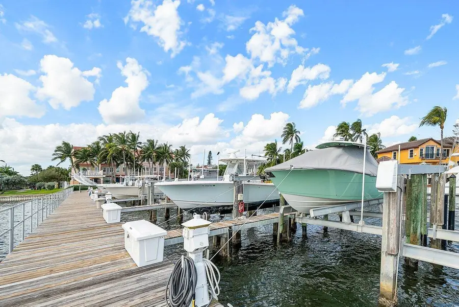 124 Harbors Way, Boynton Beach, FL 33435 - Image #2
