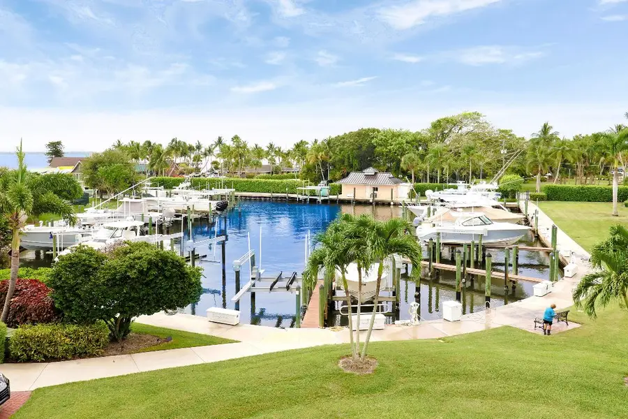 1405 NE Indian River Drive, Jensen Beach, FL 34957 - Image #2