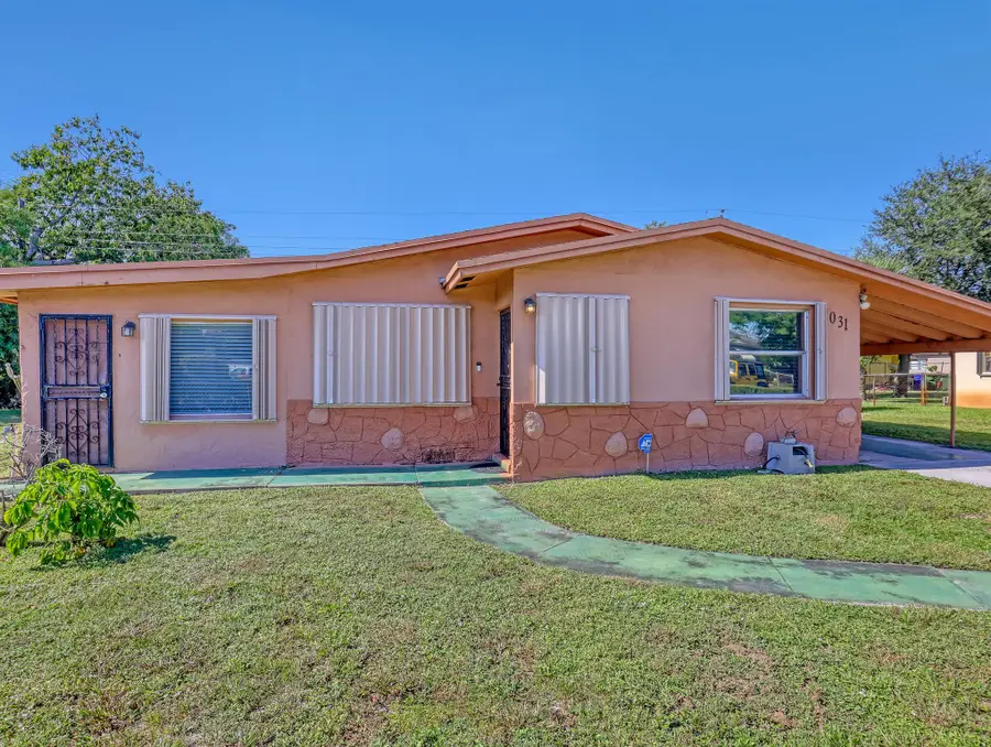 1031 NW 23rd Way, Fort Lauderdale, FL 33311 - Image #3