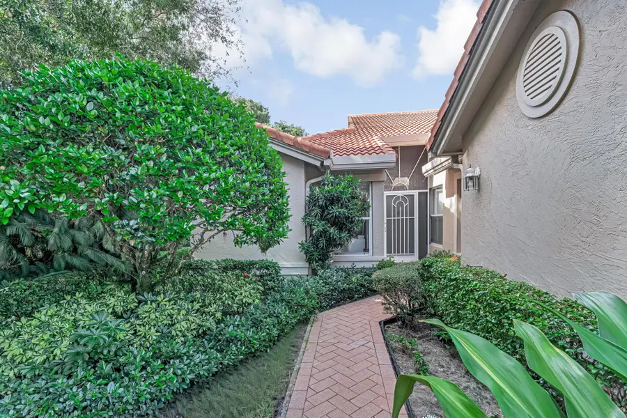 7835 Majestic Palm Drive, Boynton Beach, FL 33437 - Image #3