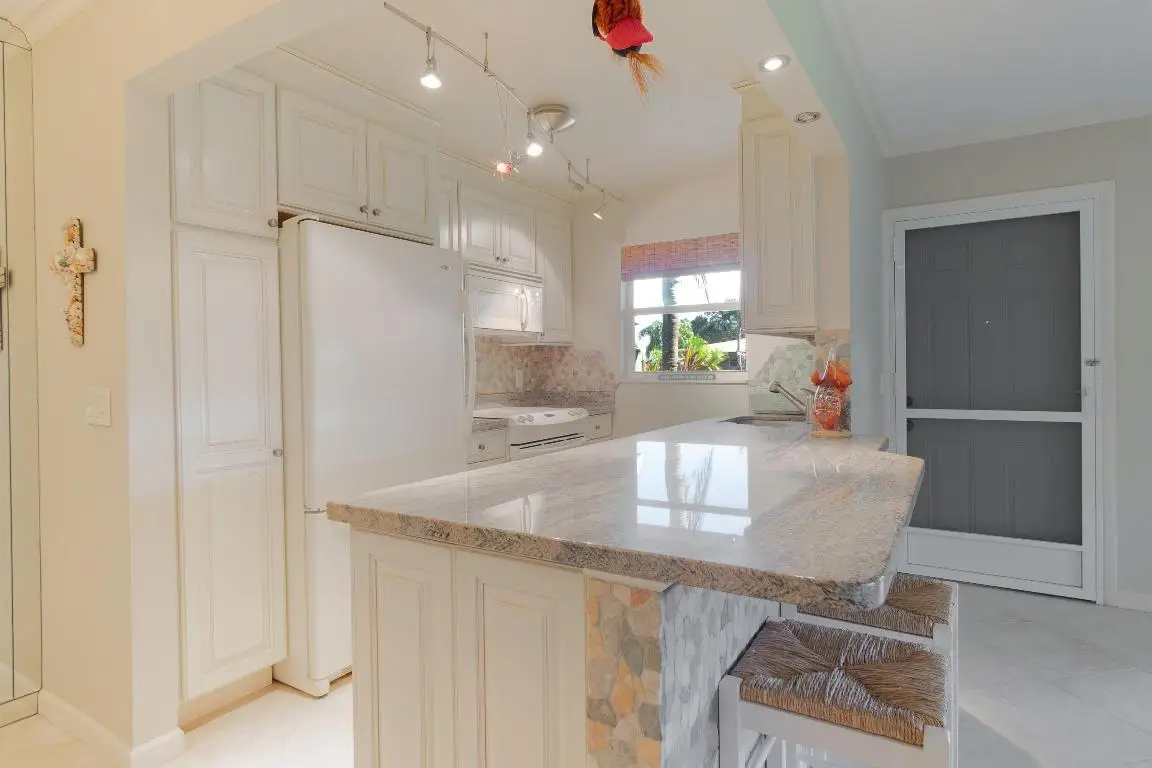 1042 North Drive #A, Delray Beach, FL 33445 - Image #1