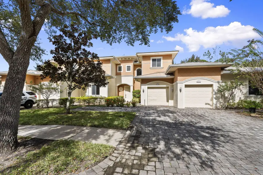 2597 Stockbridge Square Sw, Vero Beach, FL 32962 - Image #2