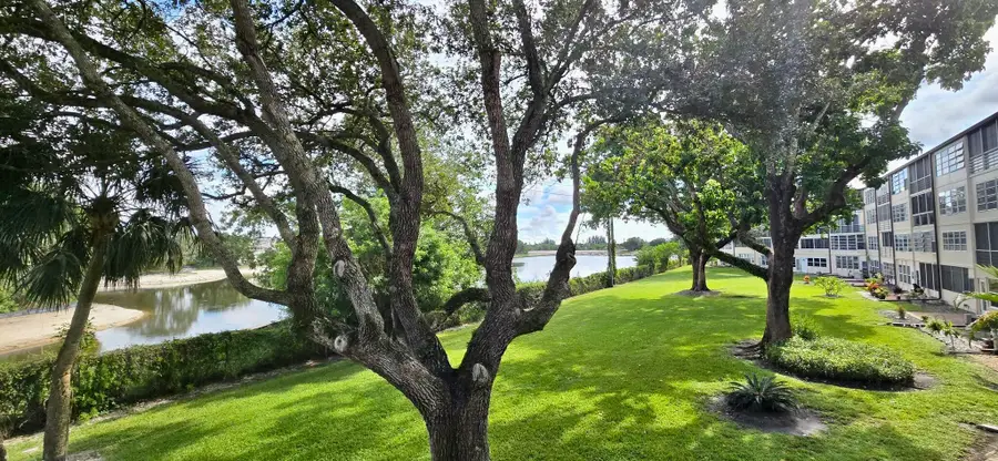 203 Southampton A, West Palm Beach, FL 33417 - #2