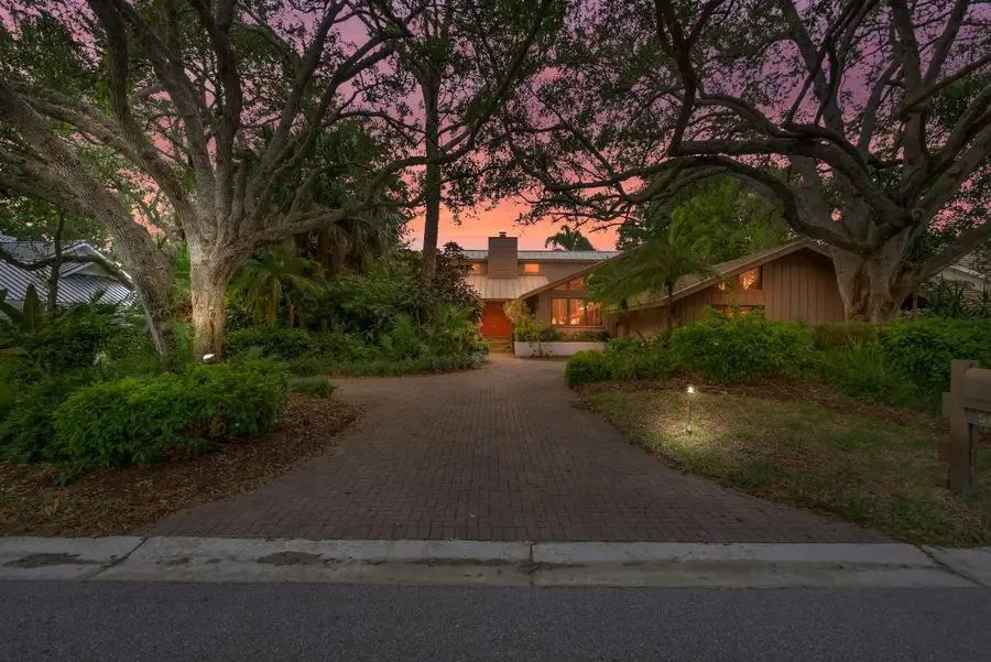 5011 SE Burning Tree Circle, Stuart, FL 34997 - Image #3