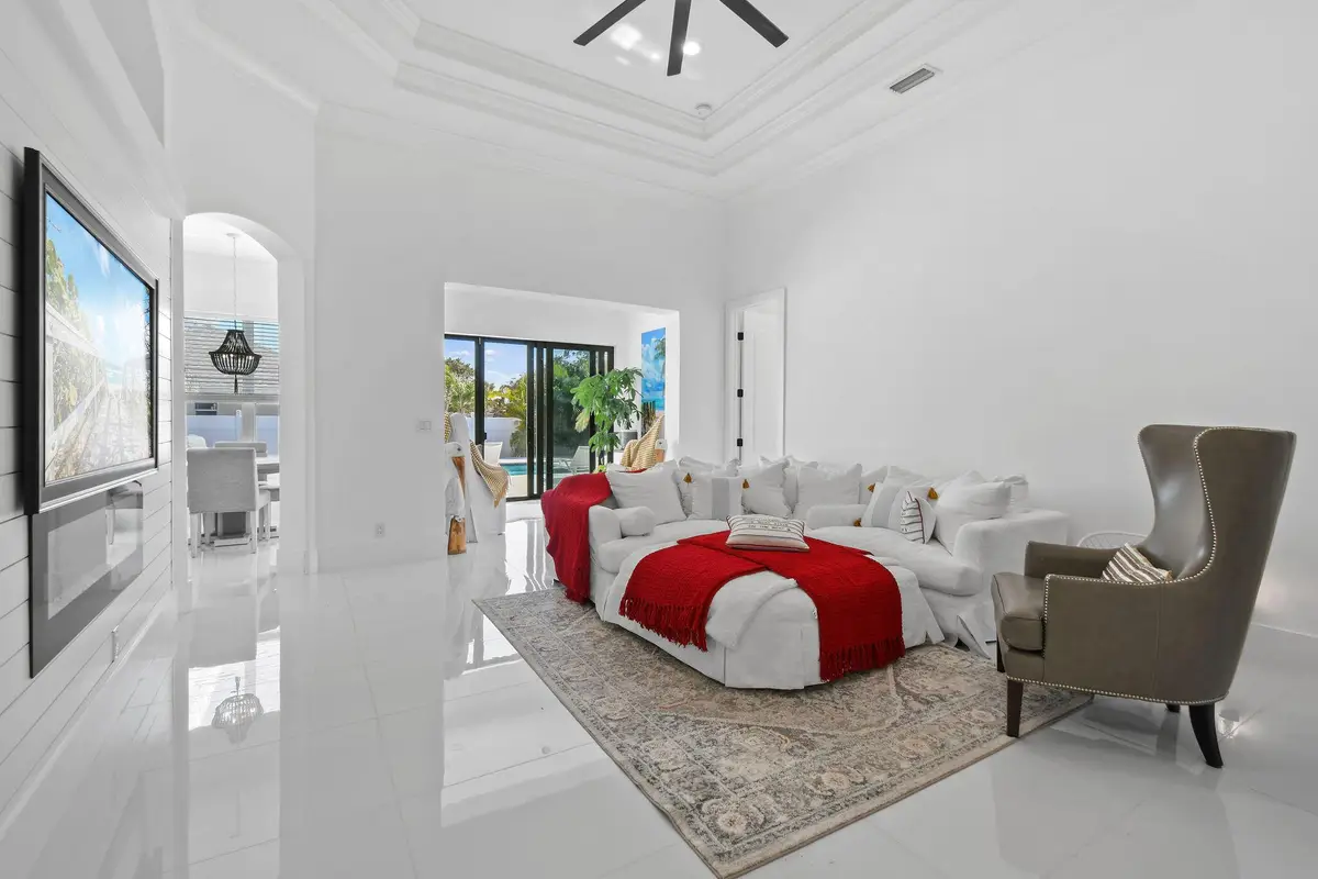 1389 SW Bayshore Boulevard, Port Saint Lucie, FL 34983 - Image #1