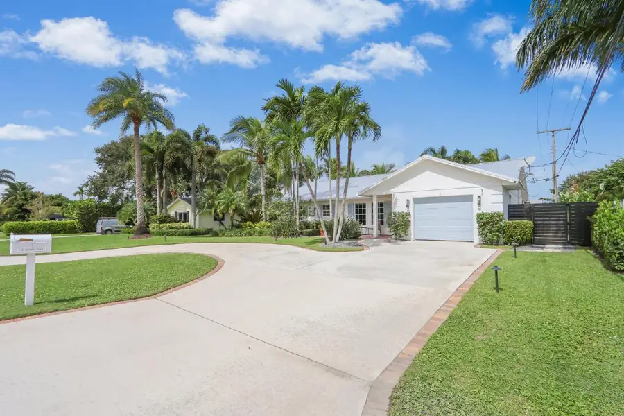 1 Beverly Road W, Jupiter, FL 33469 - Image #2