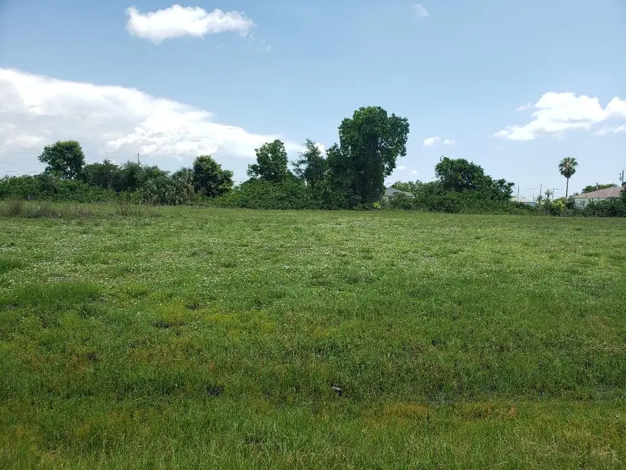 2218 NW 4th Street, Cape Coral, FL 33993 - #2