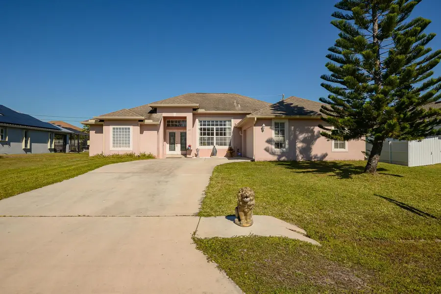 2119 SW Azure Avenue Sw, Port Saint Lucie, FL 34953 - Image #2