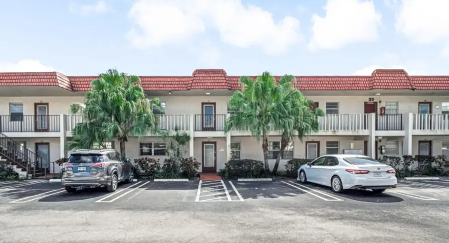 33 Abbey Lane #103, Delray Beach, FL 33446 - Image #2