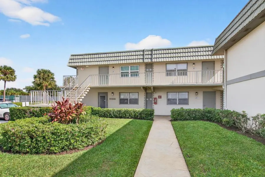 702 Monaco O, Delray Beach, FL 33446 - Image #3