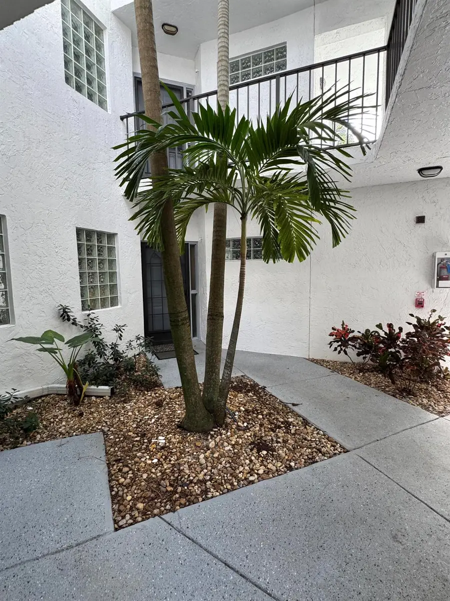 5394 Firenze Drive #H, Boynton Beach, FL 33437 - Image #2