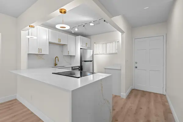 2647 Garden Drive #101, Lake Worth, FL 33461