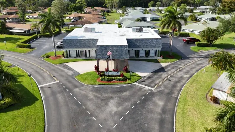 521 Sandpiper Circle, Delray Beach, FL 33445 - Image #2