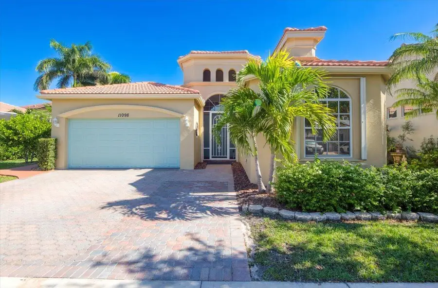 11098 SW Wyndham Way, Port Saint Lucie, FL 34987 - Image #2