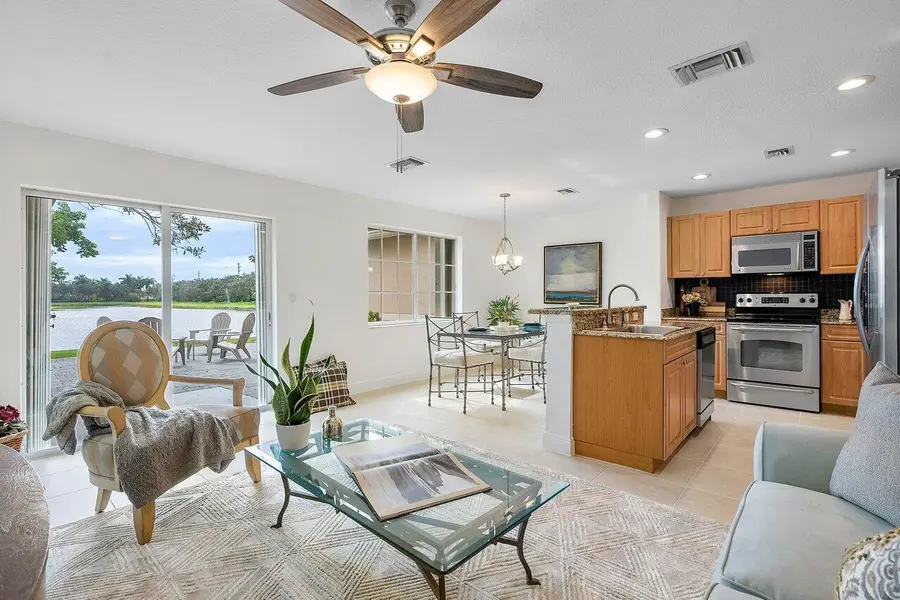 6748 Old Farm Trail, Boynton Beach, FL 33437 - Image #2